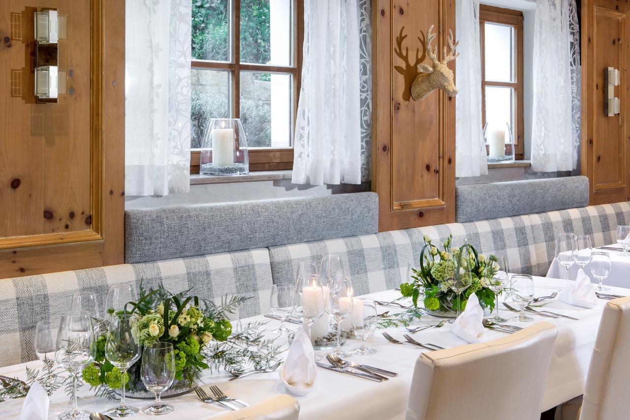 Hotel-Restaurant Distlerhof Leinburg エクステリア 写真