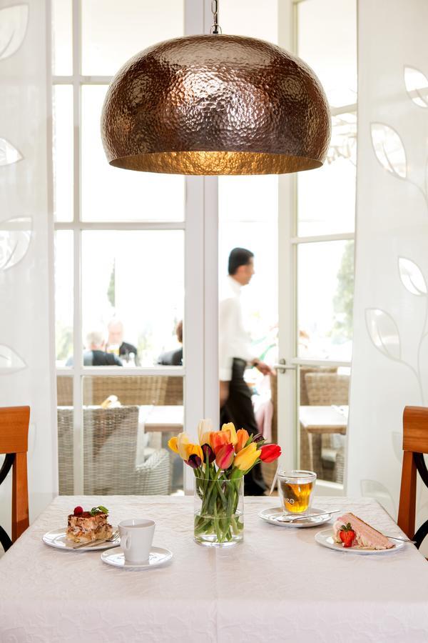 Hotel-Restaurant Distlerhof Leinburg エクステリア 写真
