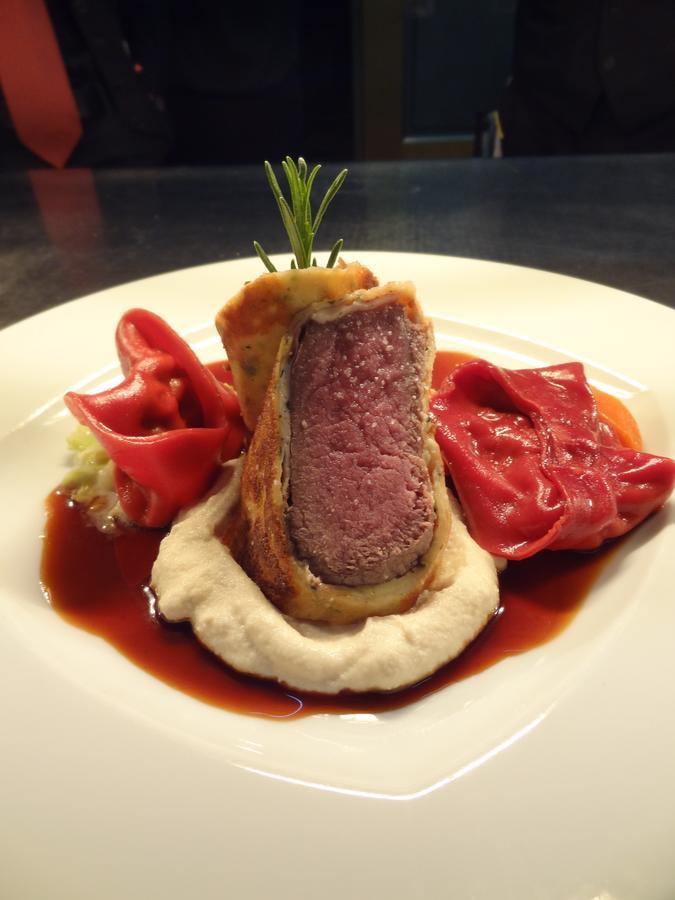 Hotel-Restaurant Distlerhof Leinburg エクステリア 写真