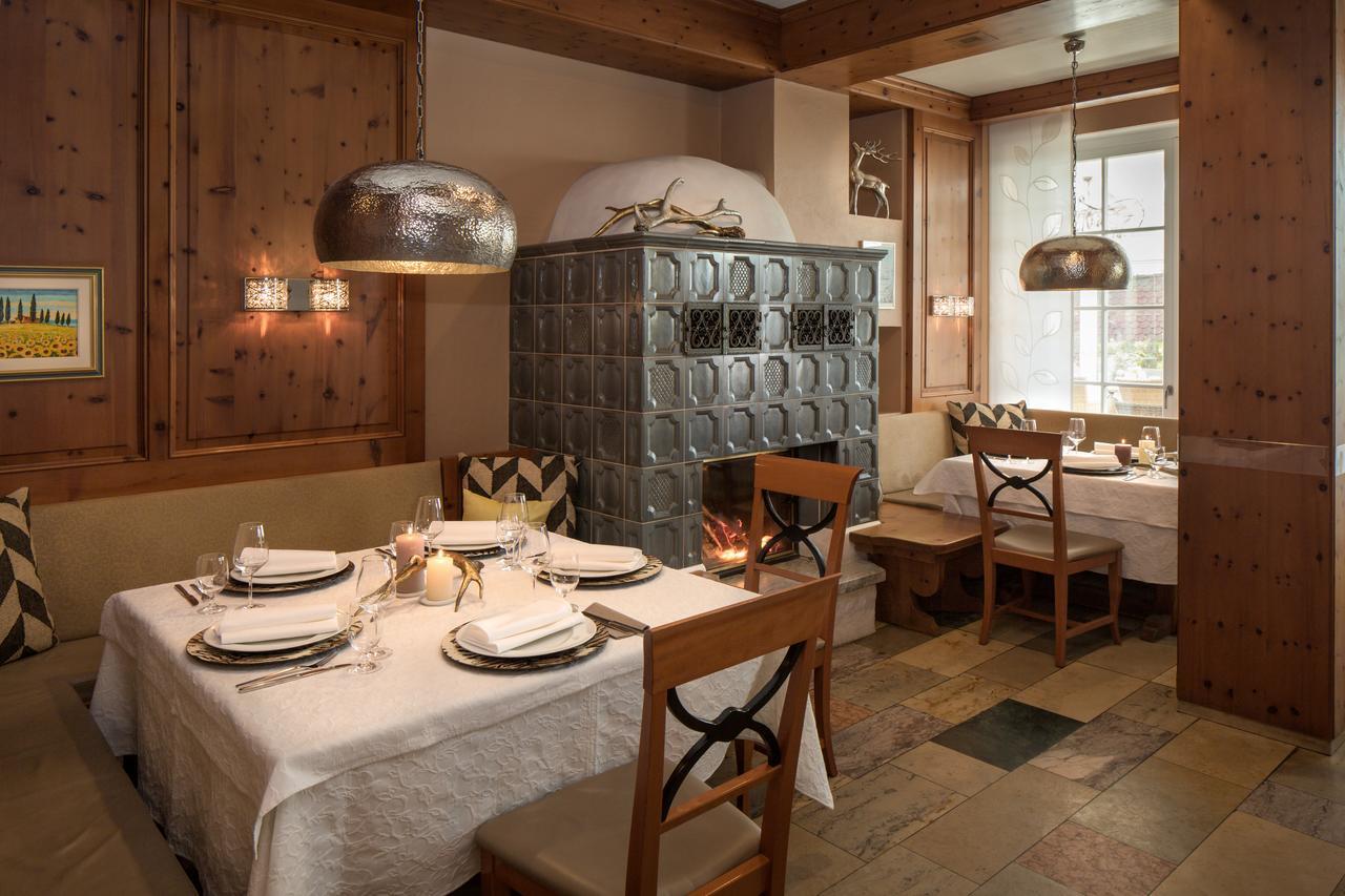 Hotel-Restaurant Distlerhof Leinburg エクステリア 写真