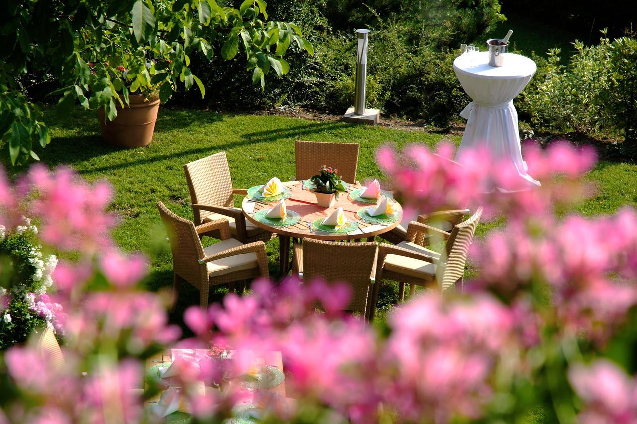 Hotel-Restaurant Distlerhof Leinburg エクステリア 写真
